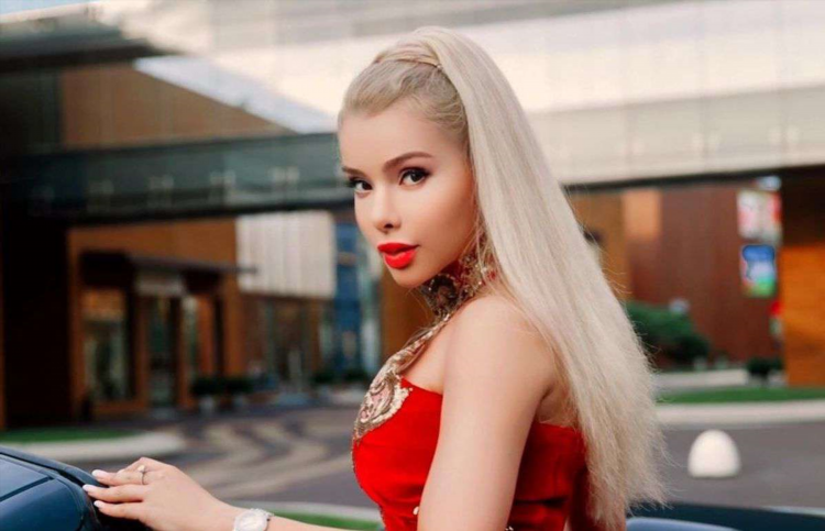 Алена сильная женщина