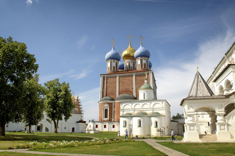 Бесплатный сайт знакомств в рязани
