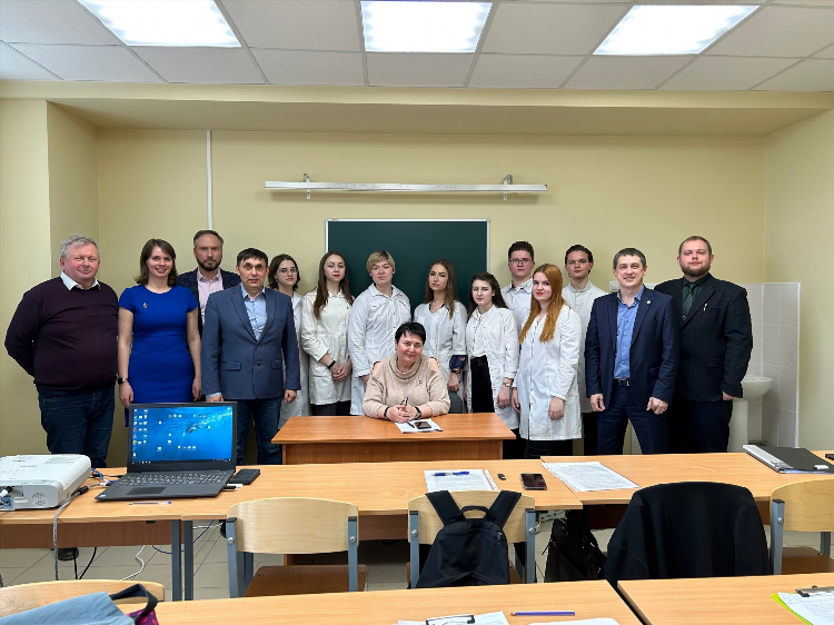 Сайт знакомств курск без регистрации бесплатно с мужчиной